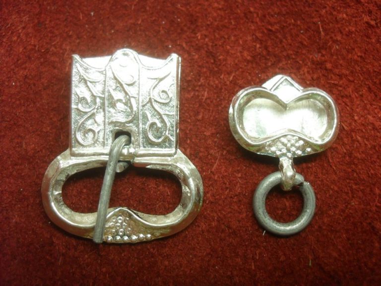 Replica Medieval Pewter Buckles and Chapes from Billy and Charlie